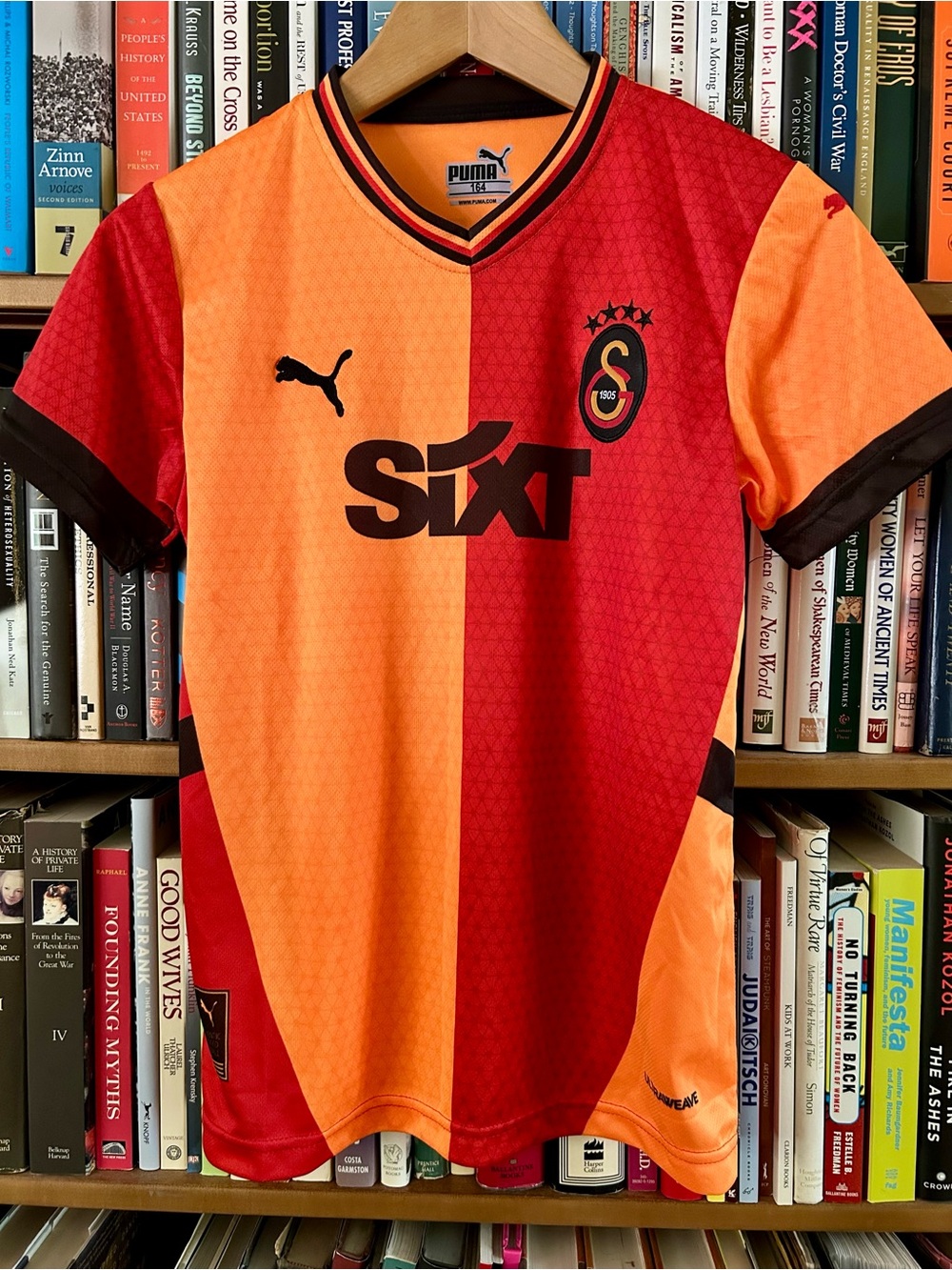 Galatasaray Icardi 9 Puma Youth Orange Black Ultraweave Jersey size 164cm 14 16